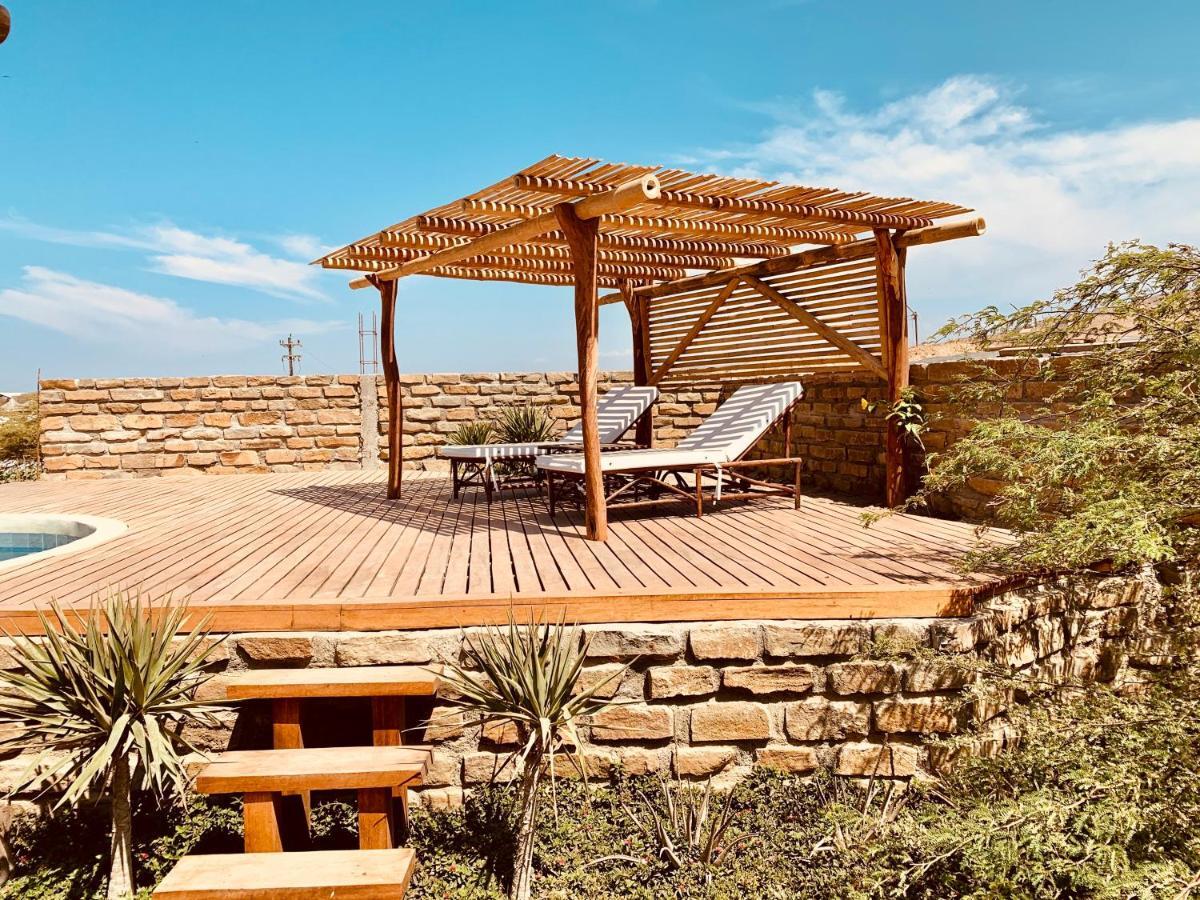 La Playa Los Órganos Exterior foto